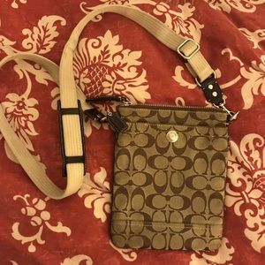 COACH Small Brown Messenger / Crossbody Purse